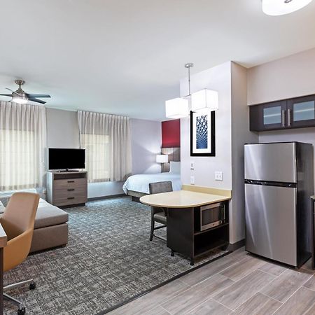 האמבל Staybridge Suites - Houston Iah Airport East By Ihg מראה חיצוני תמונה