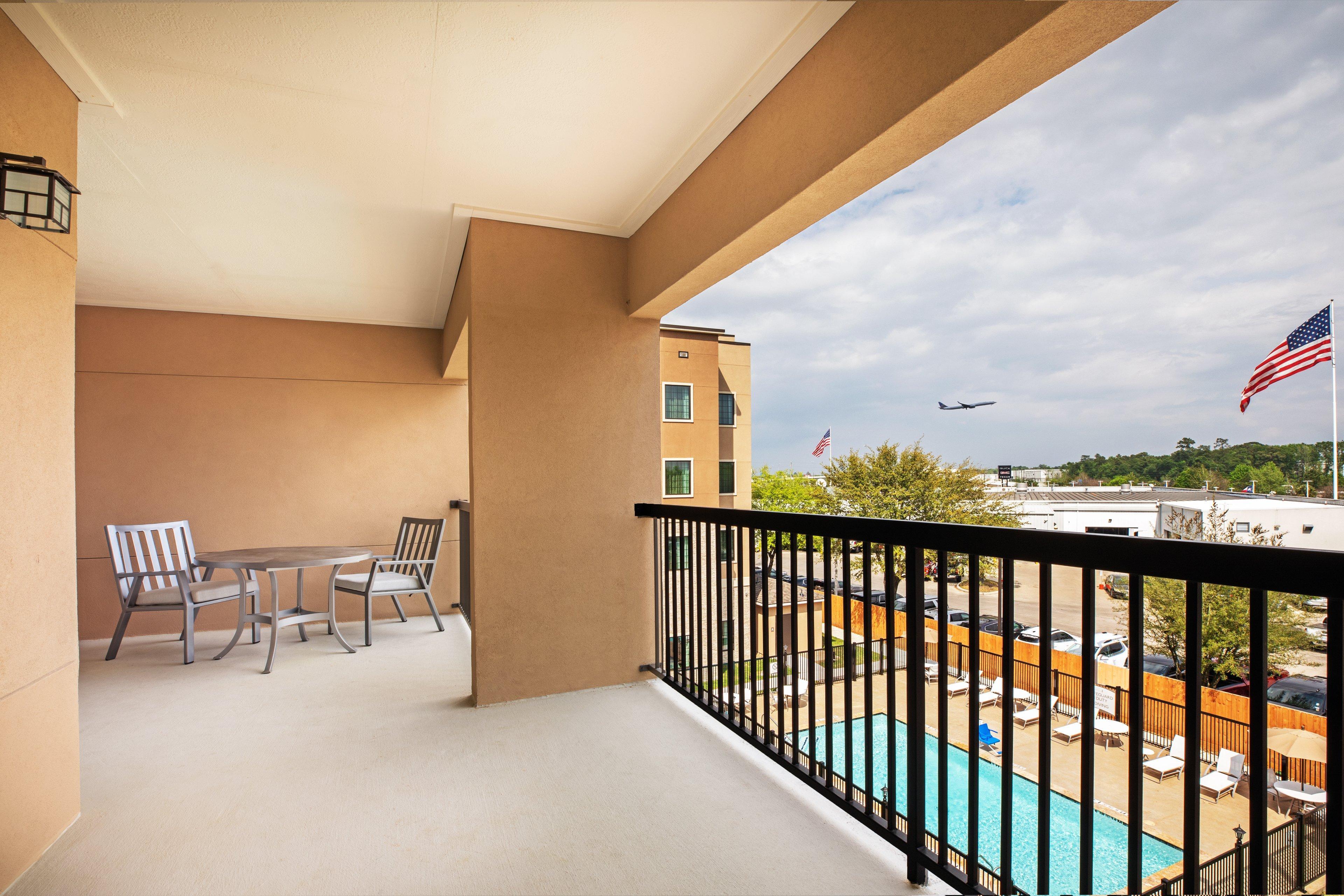 האמבל Staybridge Suites - Houston Iah Airport East By Ihg מראה חיצוני תמונה