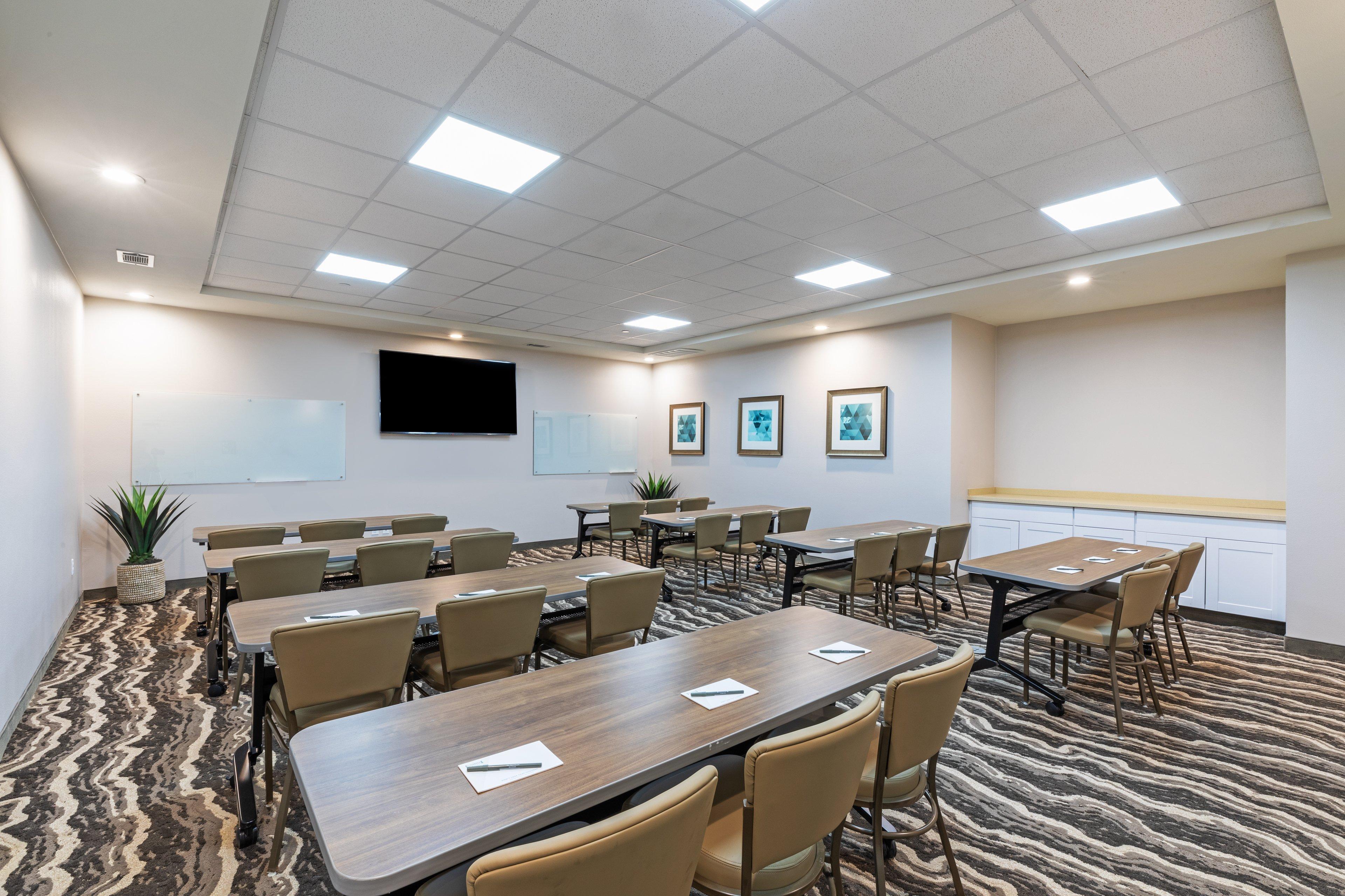 האמבל Staybridge Suites - Houston Iah Airport East By Ihg מראה חיצוני תמונה